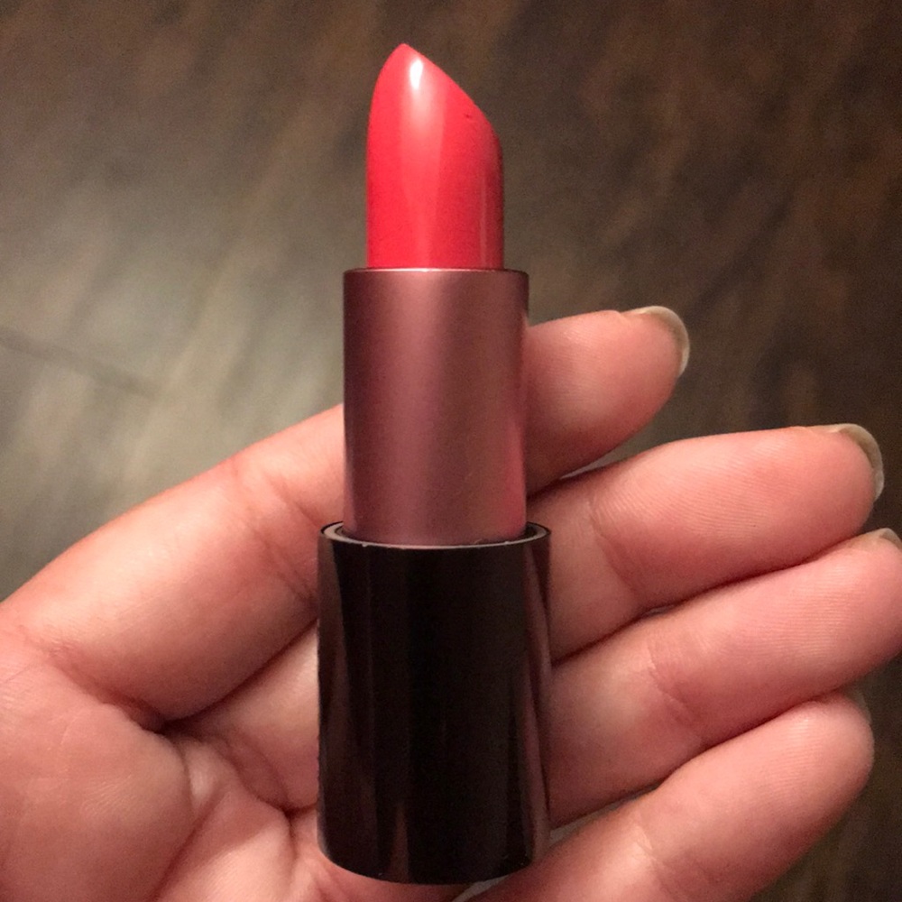 mark by Avon